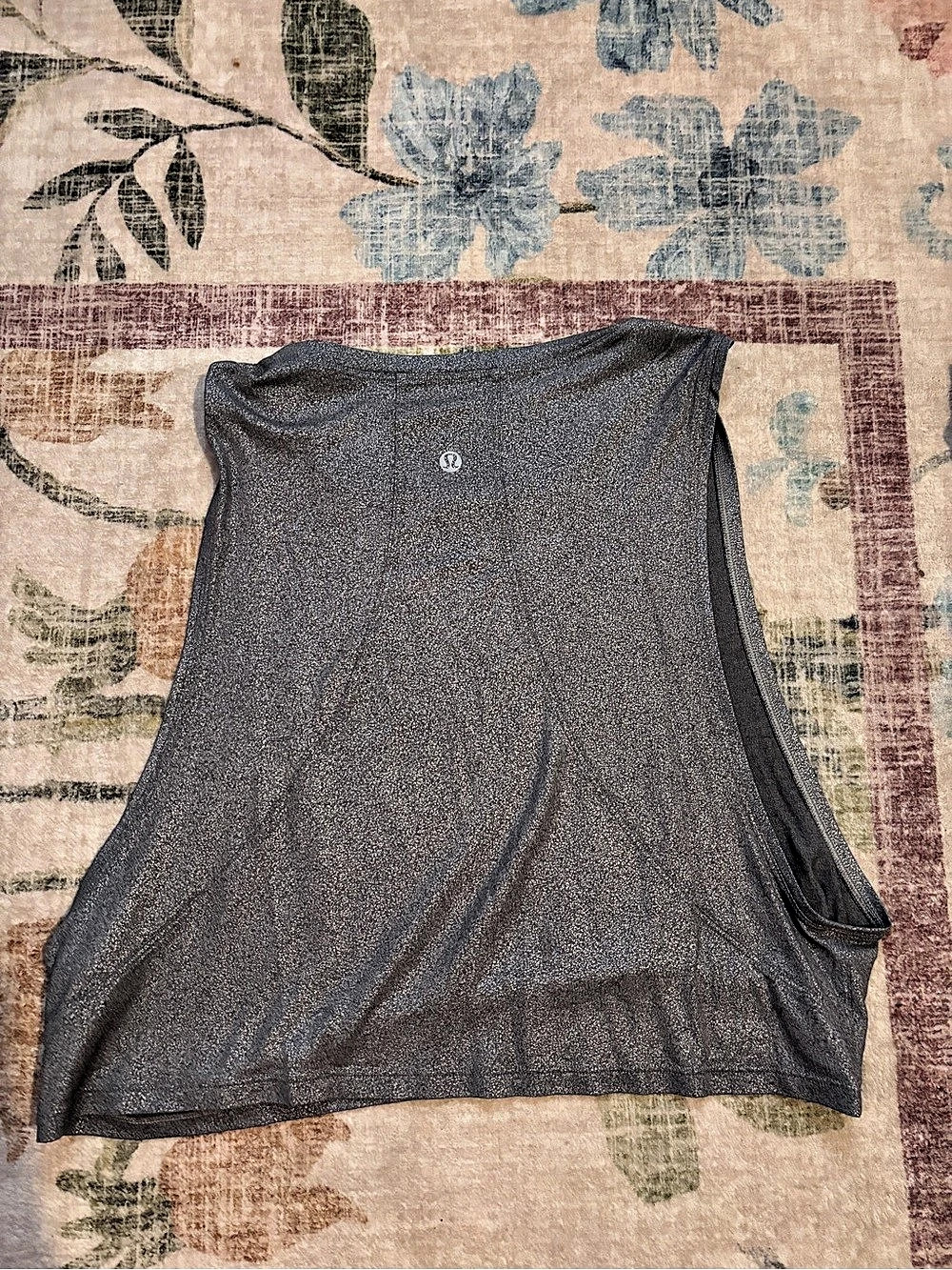 Lululemon Muscle Love Crop Tank Top *Tough Gray